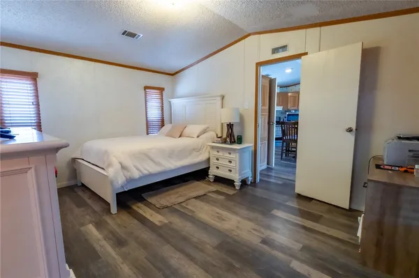 $250,000 | 21564 Co Road 1718, Mathis, TX 78368