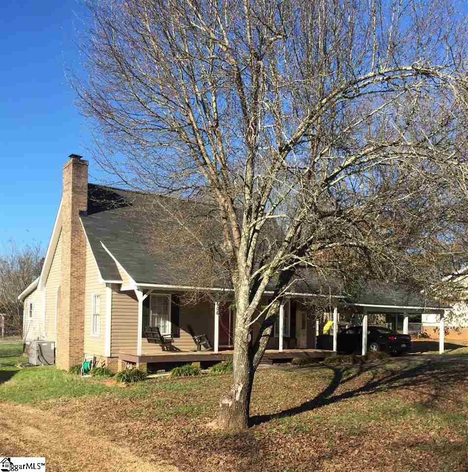 606 Lenhardt Road Greenville, SC 29611 - Photo 1 of 11 Gallery Image 1