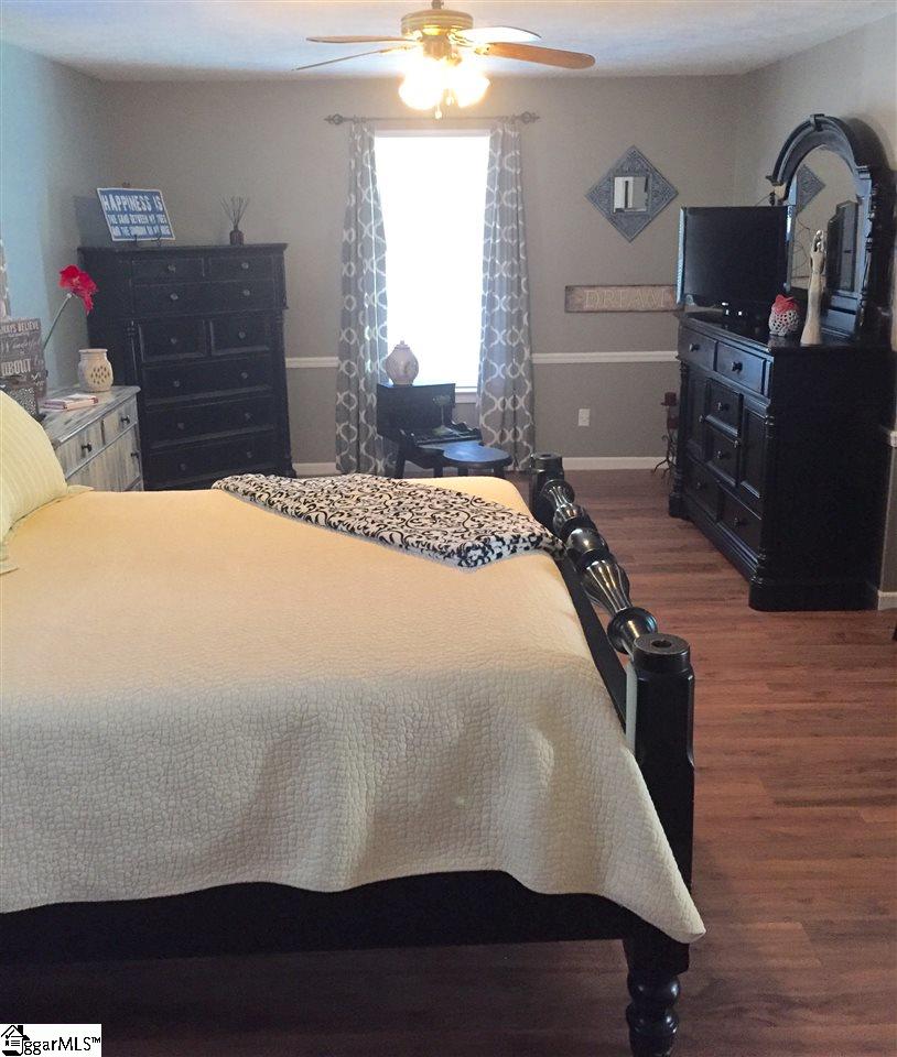 606 Lenhardt Road Greenville, SC 29611 - Photo 7 of 11 Gallery Image 7