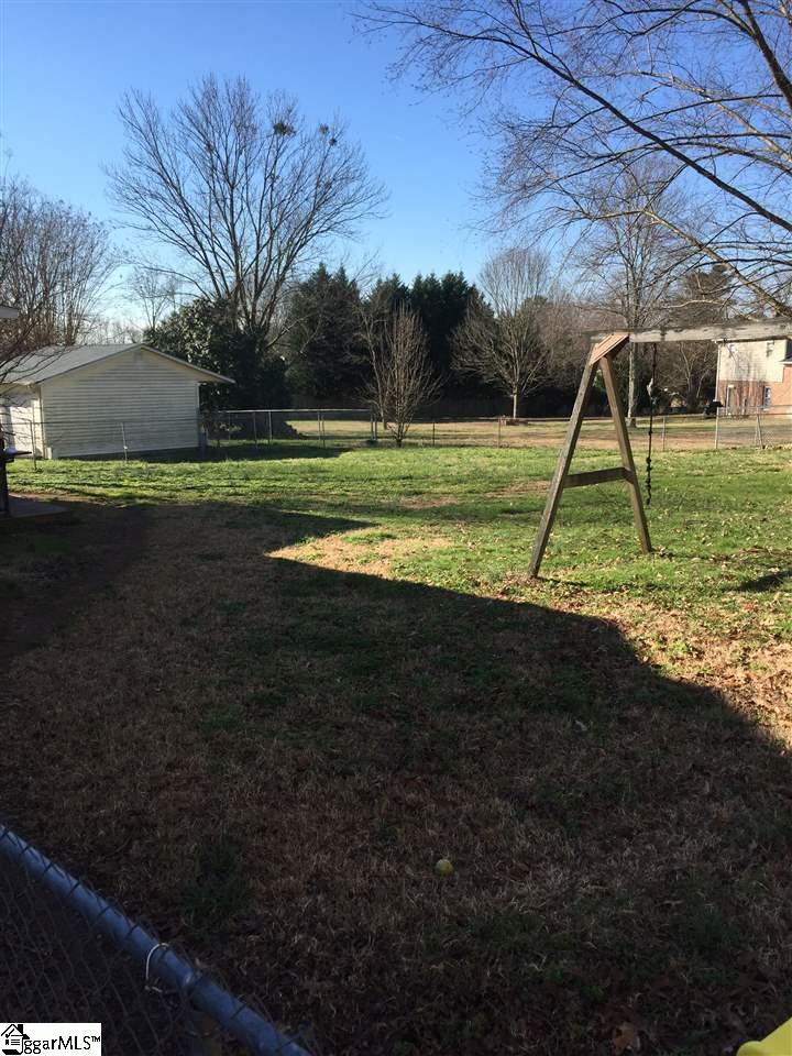 606 Lenhardt Road Greenville, SC 29611 - Photo 10 of 11 Gallery Image 10