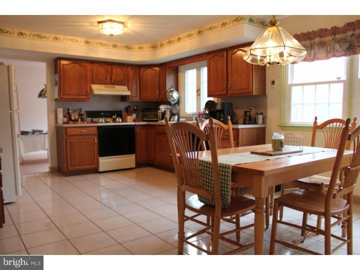 31 Five Points Road Mertztown, PA 19539 - Photo 3 of 14 Gallery Image 3