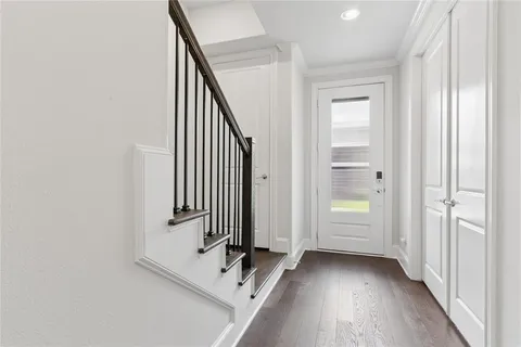 $659,900 | 625 Dalton Lane, Irving, TX 75039