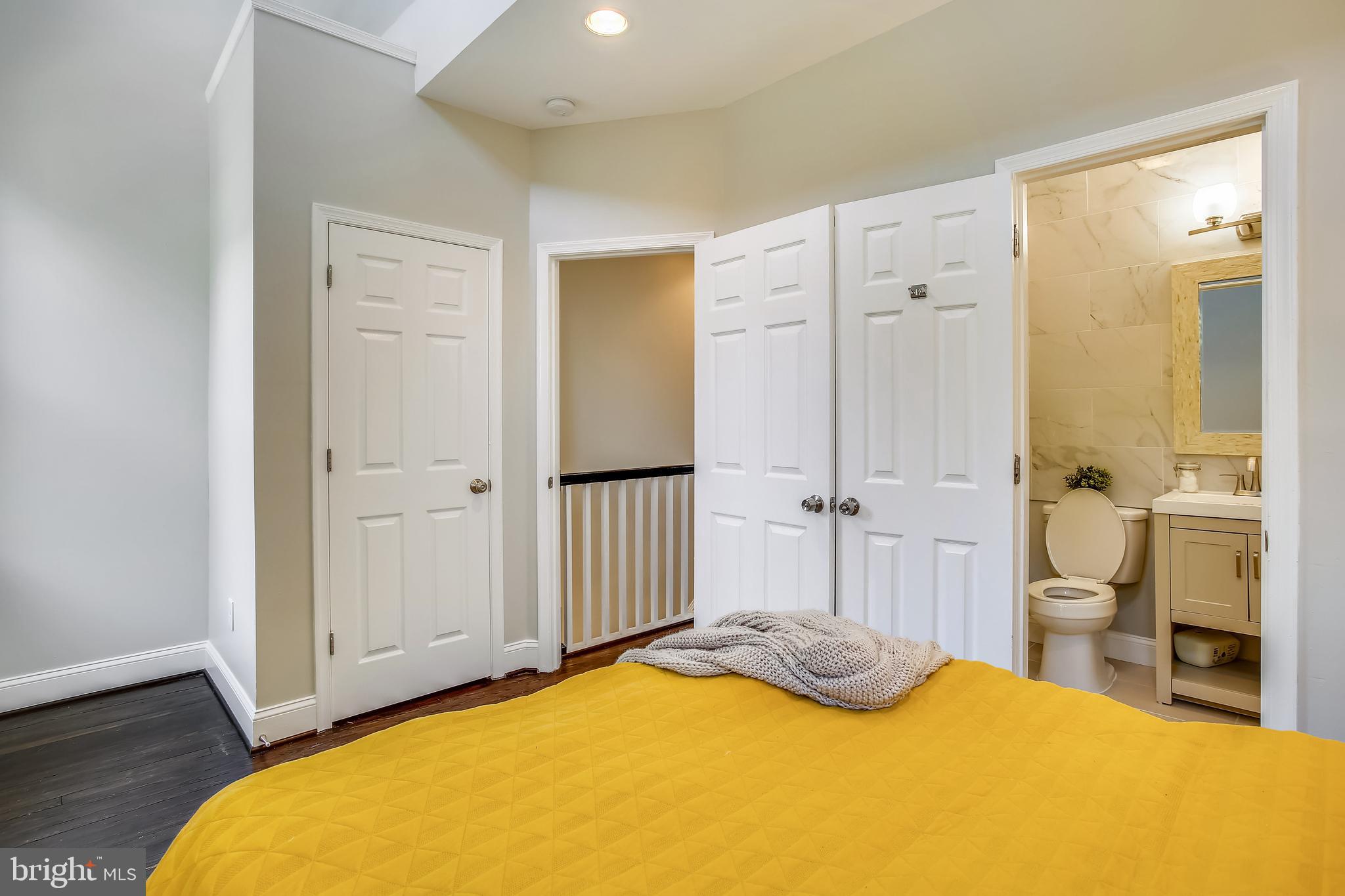 724 Hobart Place Northwest Washington, DC 20001 - Photo 16 of 31