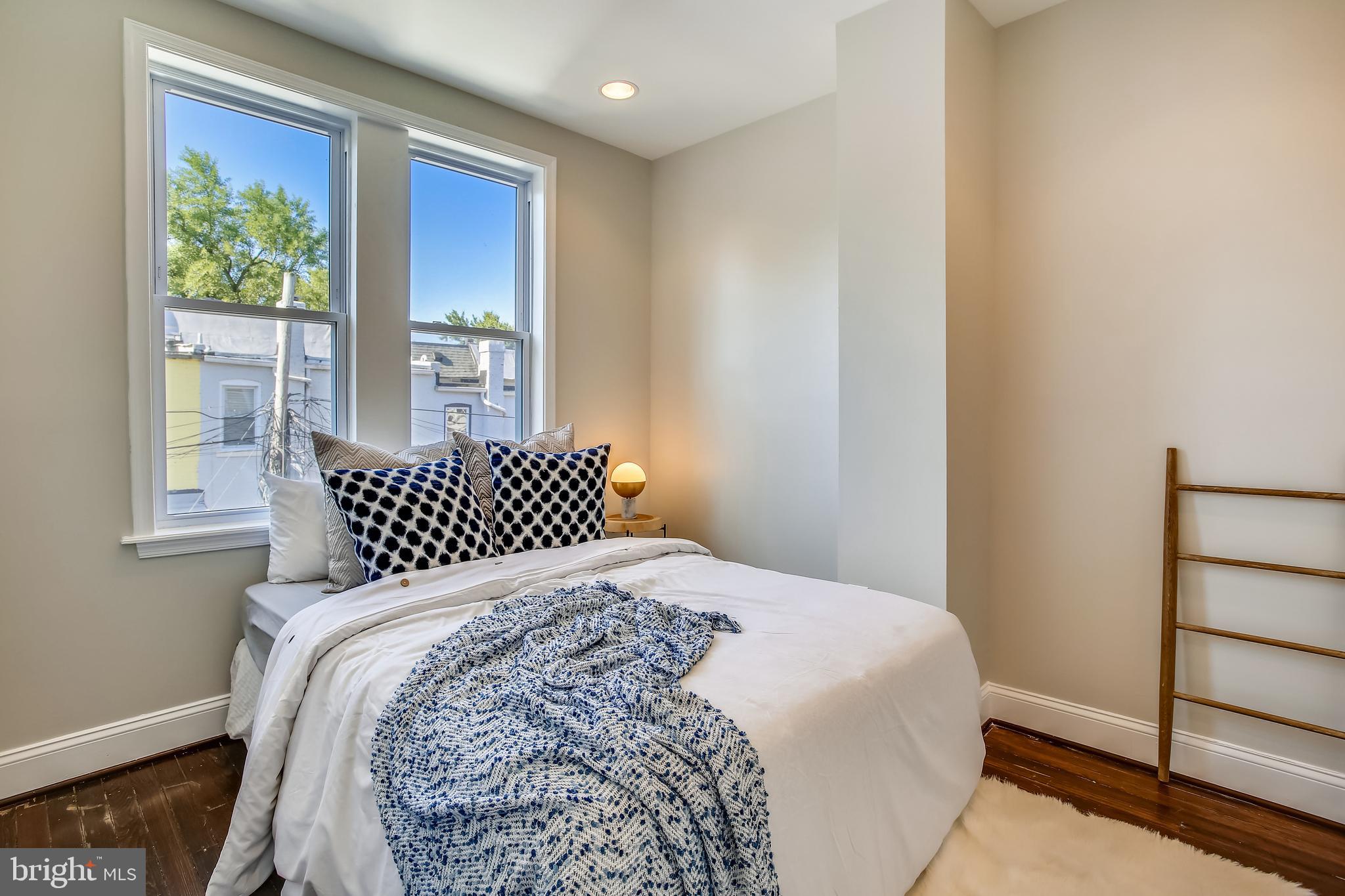 724 Hobart Place Northwest Washington, DC 20001 - Photo 20 of 31