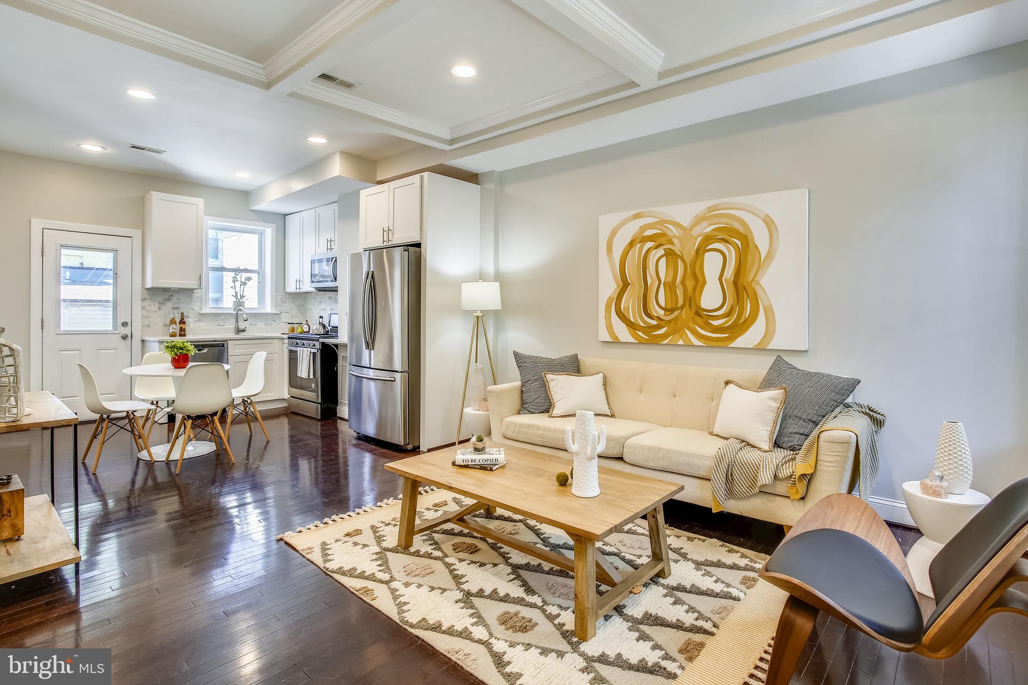 724 Hobart Place Northwest Washington, DC 20001 - Photo 3 of 31