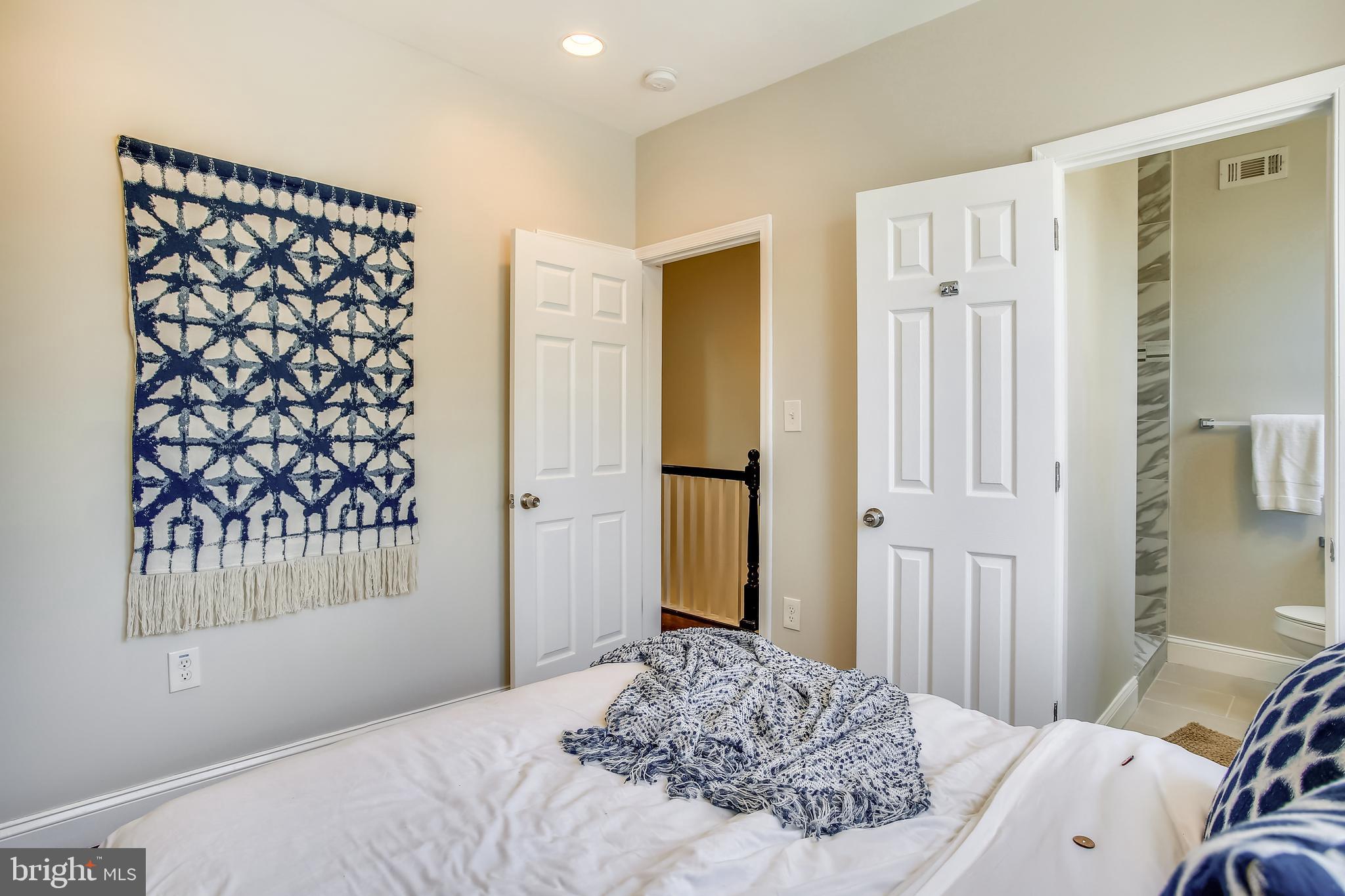 724 Hobart Place Northwest Washington, DC 20001 - Photo 22 of 31