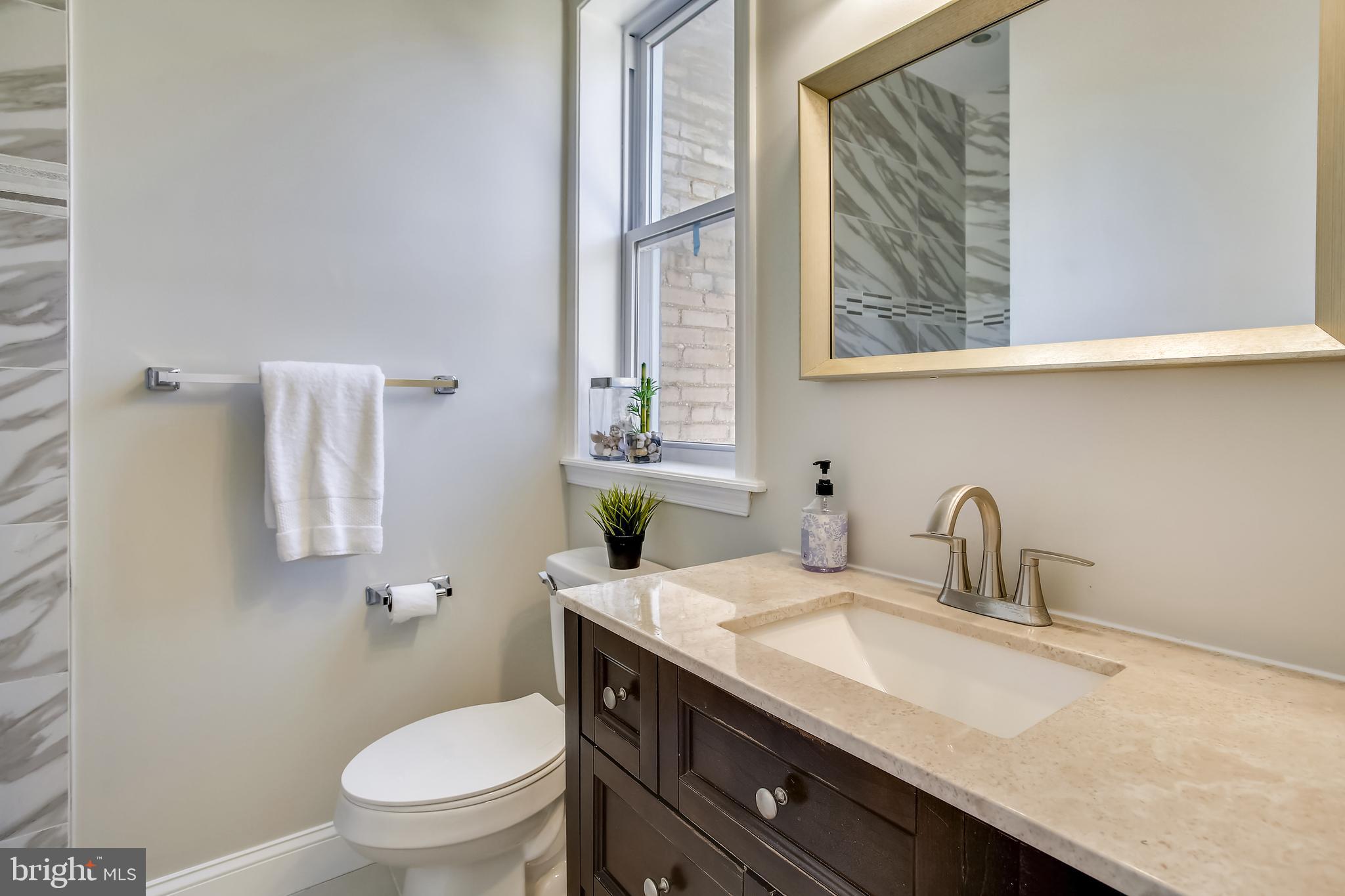 724 Hobart Place Northwest Washington, DC 20001 - Photo 23 of 31