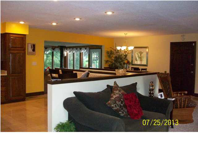 2816 Avondale Road Vincennes, IN 47591 - Photo 6 of 18 Gallery Image 6