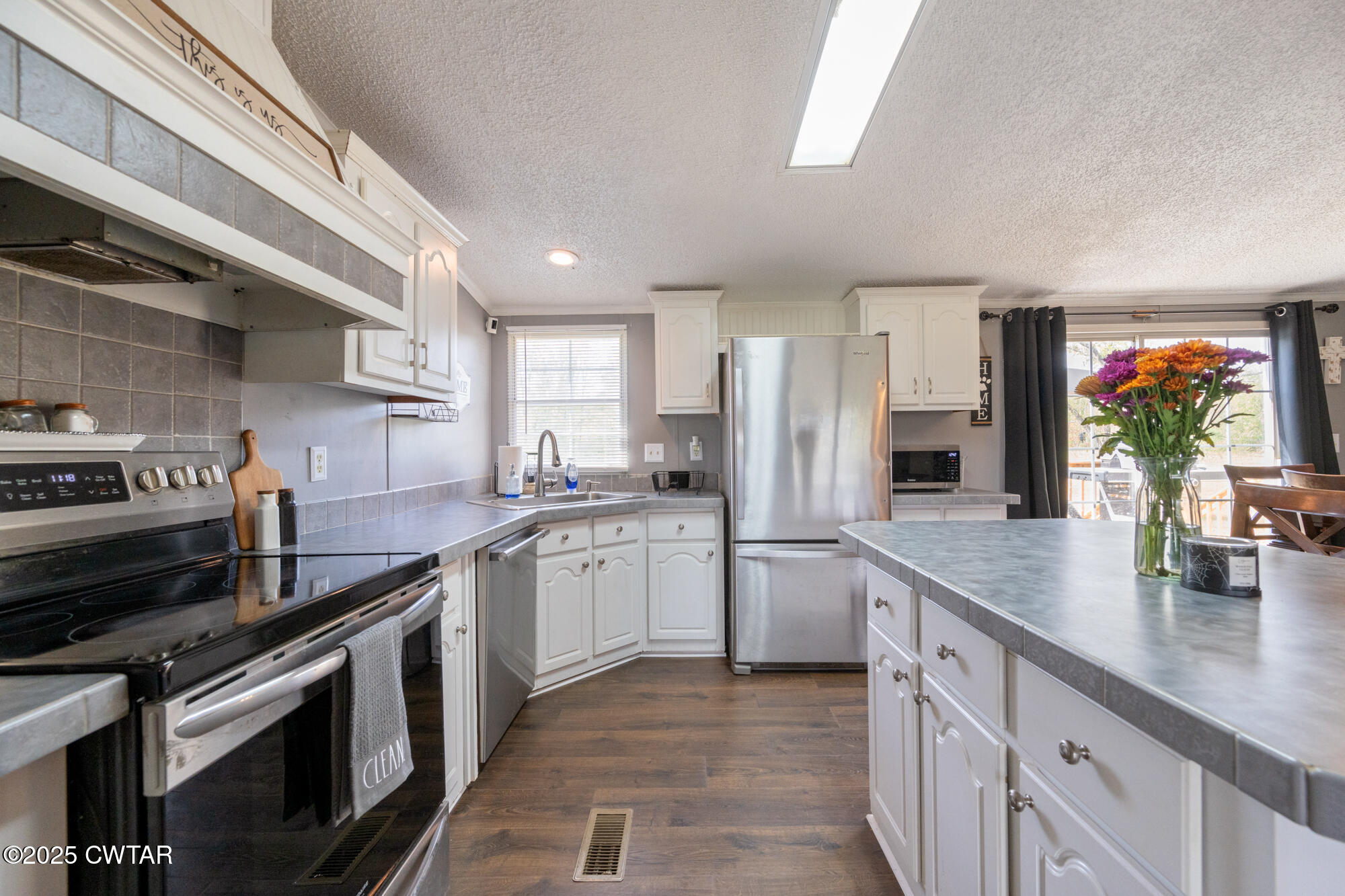 1825 Island Road Beech Bluff, TN 38313 - Photo 10 of 33 DSC_7583