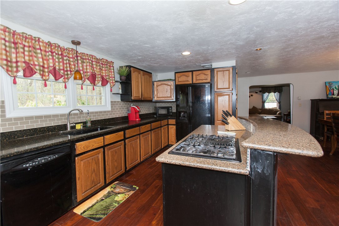 1661 Sherman Farm Road Burrillville, RI 02830 - Photo 24 of 40
