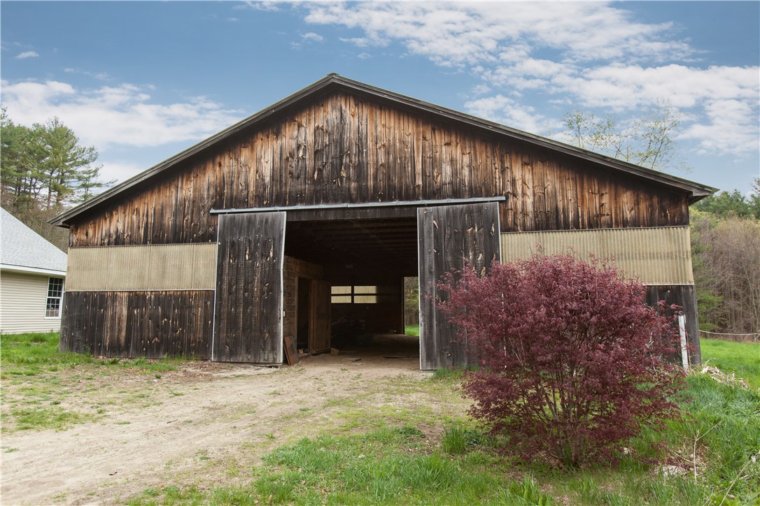 1661 Sherman Farm Road Burrillville, RI 02830 - Photo 5 of 40