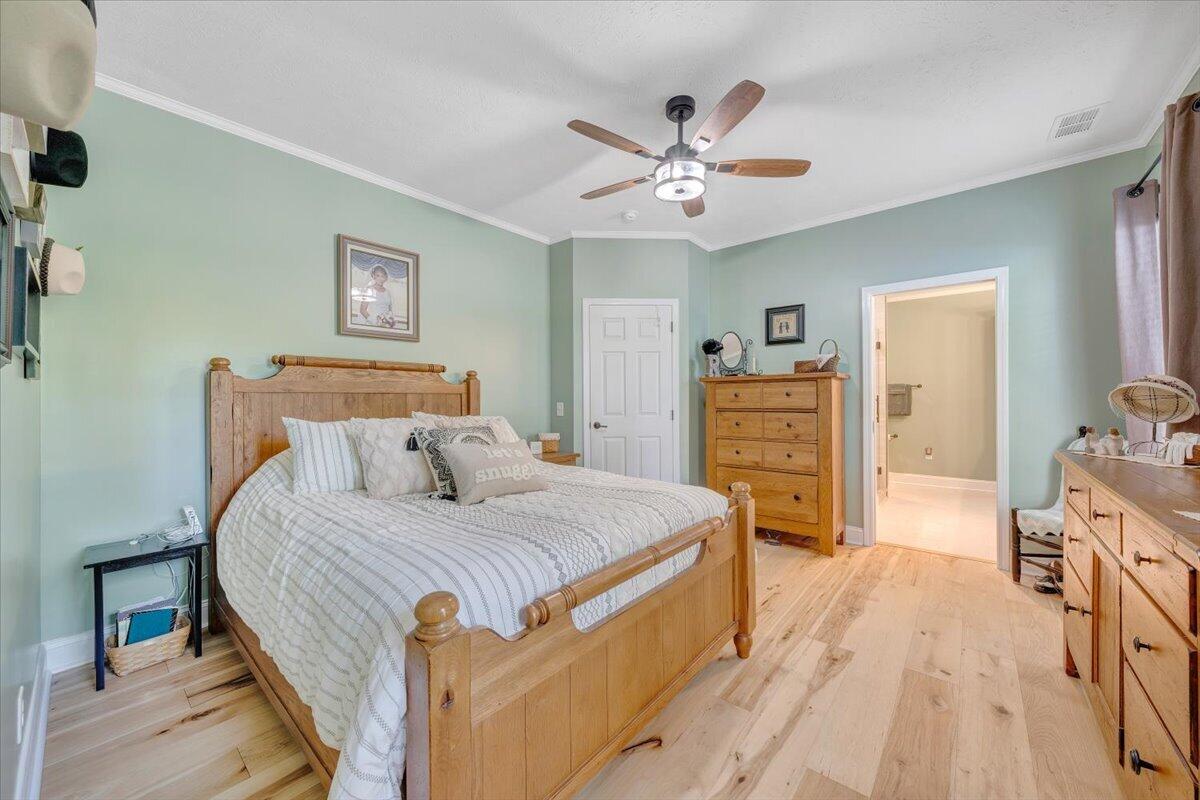 59 Camp Road Moneta, VA 24121 - Photo 15 of 46 Primary Bedroom