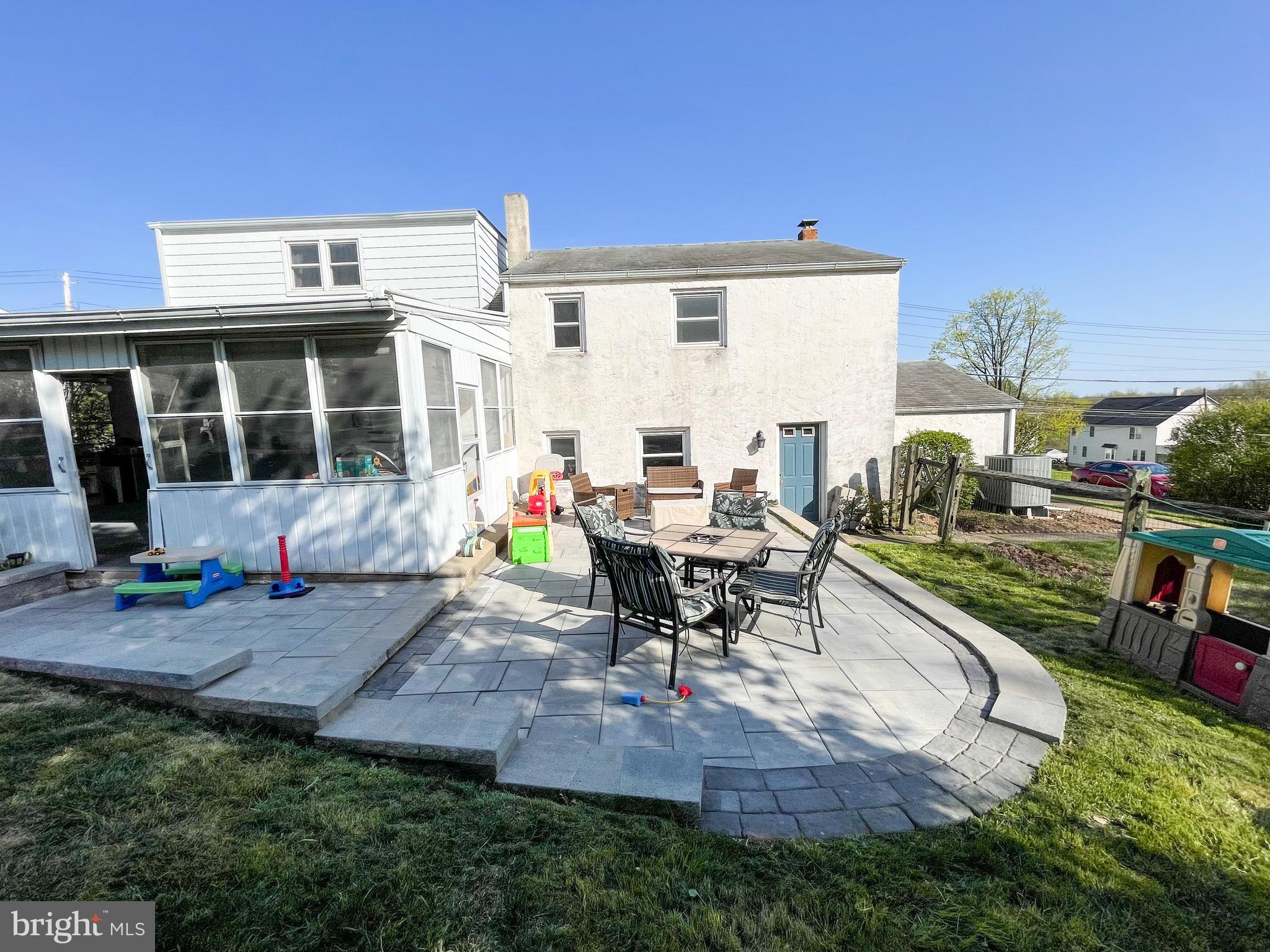 13 East Township Line Road Souderton, PA 18964 - Photo 23 of 24 Paver Patio