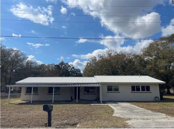 $1,800 | 1701 36th Street Northwest, Winter Haven, FL 33881