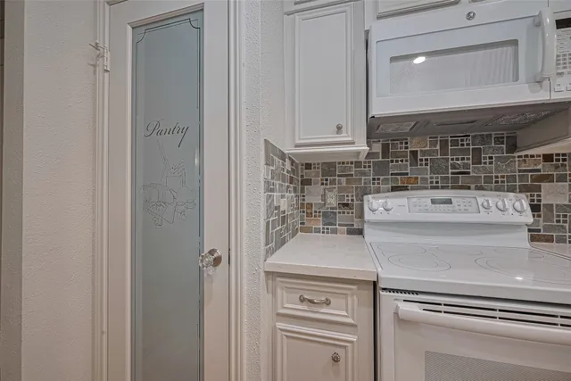 $210,000 | 2475 Underwood Street, Unit 278, Houston, TX 77030