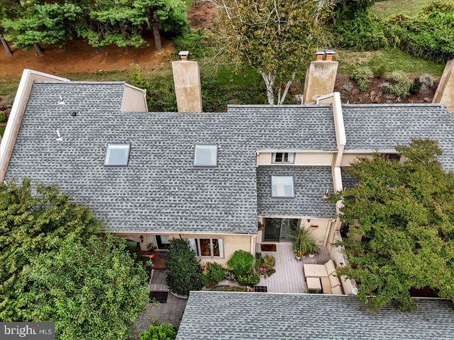 $715,000 | 19 Toft Woods Way, Media, PA 19063