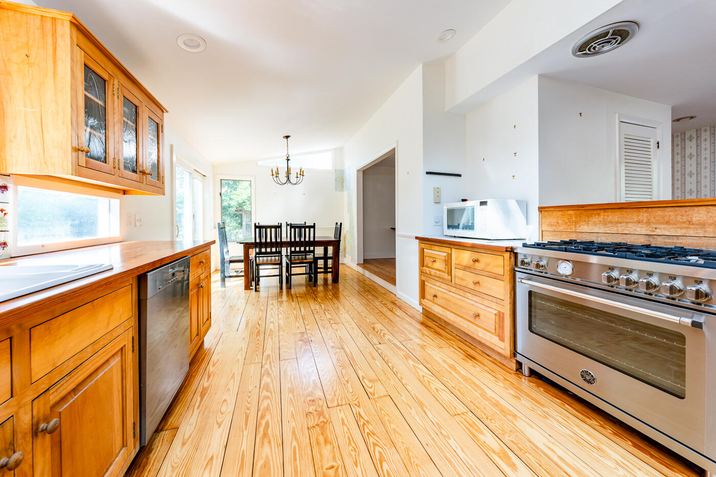45 Herring River Road Wellfleet, MA 02667 - Photo 13 of 51 Eat in Kitchen