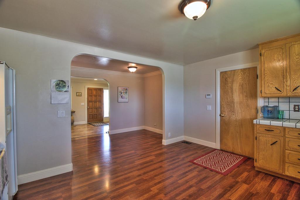 1385 Lane B Gilroy, CA 95020 - Photo 8 of 25 Gallery Image 8