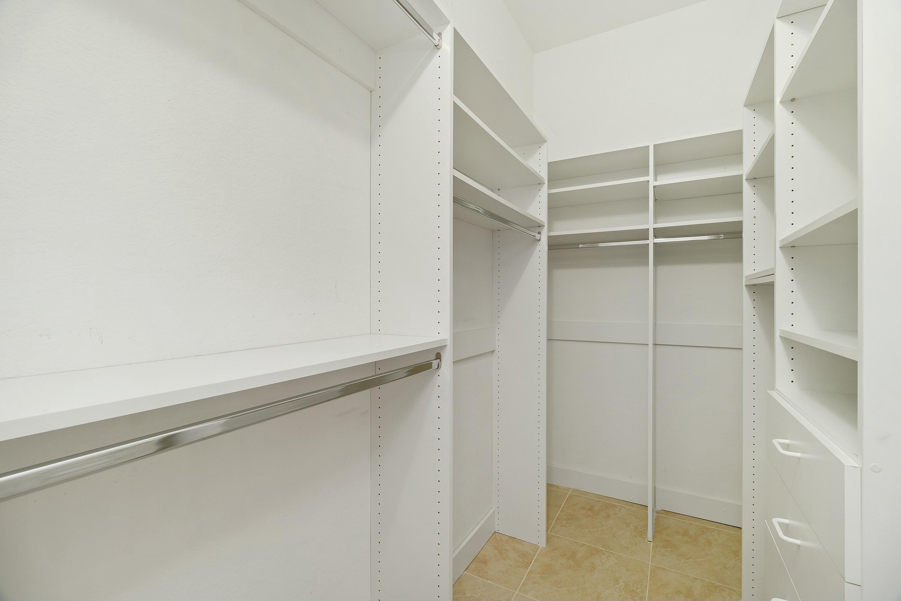 44397 Royal Lytham Drive Indio, CA 92201 - Photo 15 of 22 tempImage7fOOe8