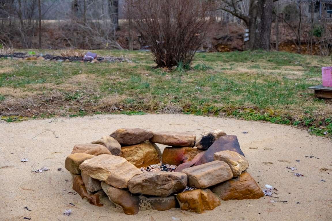 1794 Mt Torrey Road Lyndhurst, VA 22952 - Photo 11 of 44 a view of outdoor space and yard