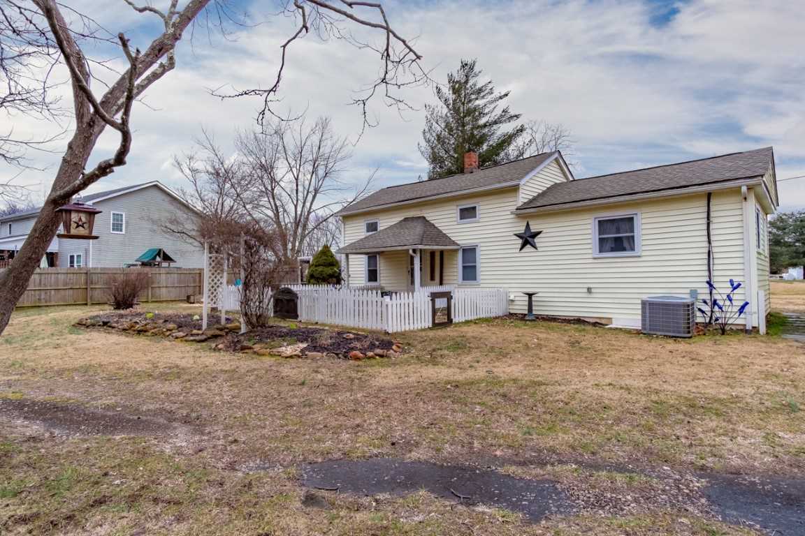 1794 Mt Torrey Road Lyndhurst, VA 22952 - Photo 3 of 44 a view of a house with a yard
