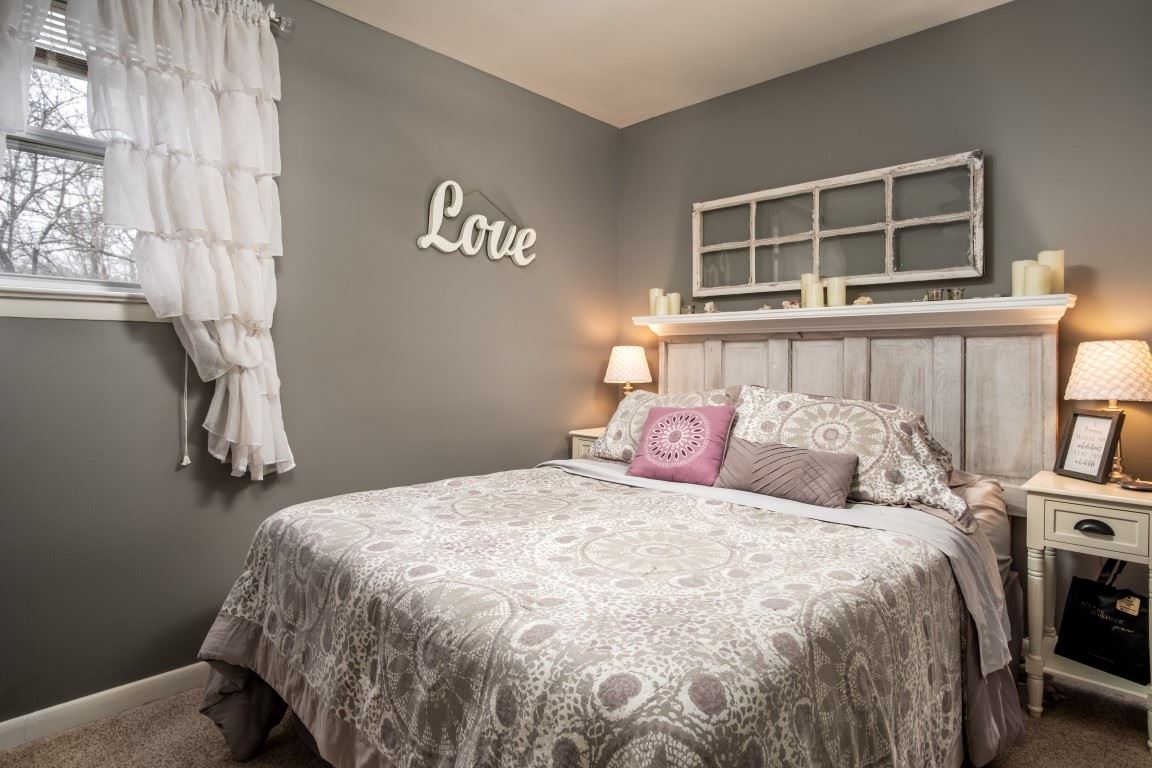 1794 Mt Torrey Road Lyndhurst, VA 22952 - Photo 33 of 44 a bedroom with a bed and a table