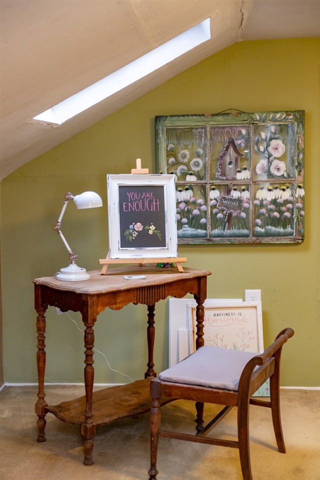 1794 Mt Torrey Road Lyndhurst, VA 22952 - Photo 43 of 44 a view of a chairs and table in a room