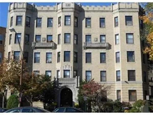 $2,500 | 51 Park Drive, Unit 1, Boston, MA 02215