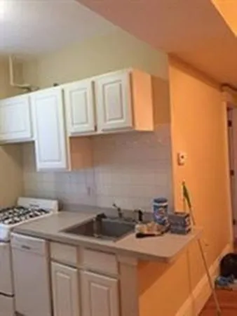 $2,500 | 51 Park Drive, Unit 1, Boston, MA 02215