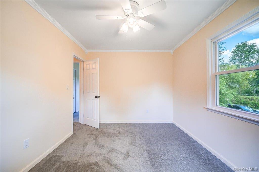 60 Sutton Park Road Poughkeepsie, NY 12603 - Photo 17 of 30 Gallery Image 17