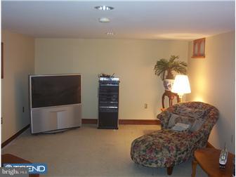 401 Alliston Road Springfield, PA 19064 - Photo 8 of 11 Basement - Finished