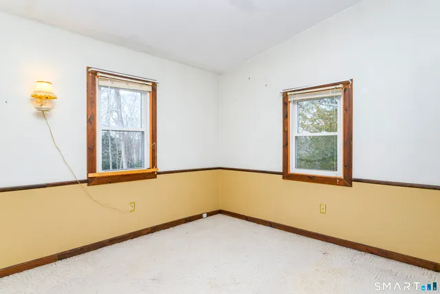 $310,000 | 39 Rocky Ledge Drive, Clinton, CT 06413