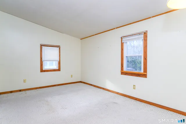 $310,000 | 39 Rocky Ledge Drive, Clinton, CT 06413