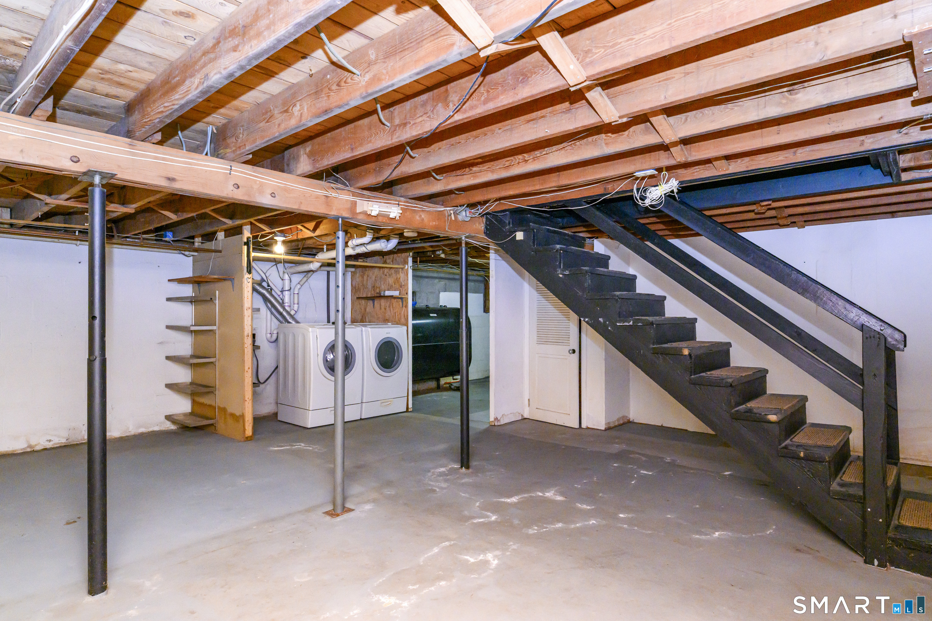 39 Rocky Ledge Drive Clinton, CT 06413 - Photo 27 of 40 Basement.