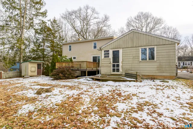 $310,000 | 39 Rocky Ledge Drive, Clinton, CT 06413