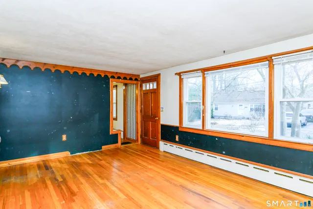 $310,000 | 39 Rocky Ledge Drive, Clinton, CT 06413