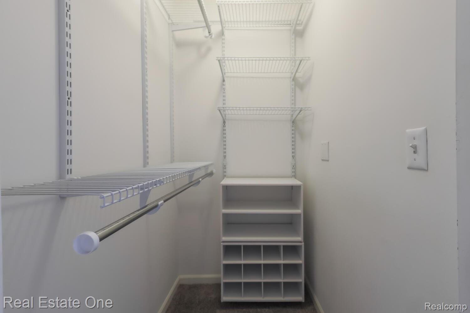 1099 Beaver Run, Unit 76 Troy, MI 48083 - Photo 14 of 28 14-BeaverRun.jpg