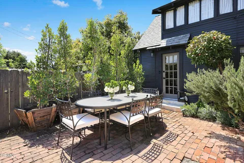 $1,299,000 | 2120-2122 Navarro Avenue, Altadena, CA 91001