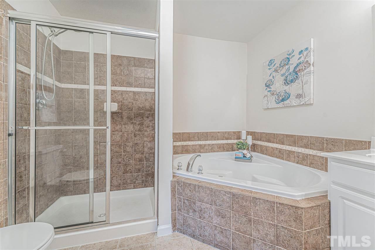 5454 Echo Ridge Road Raleigh, NC 27612 - Photo 13 of 15 Gallery Image 13