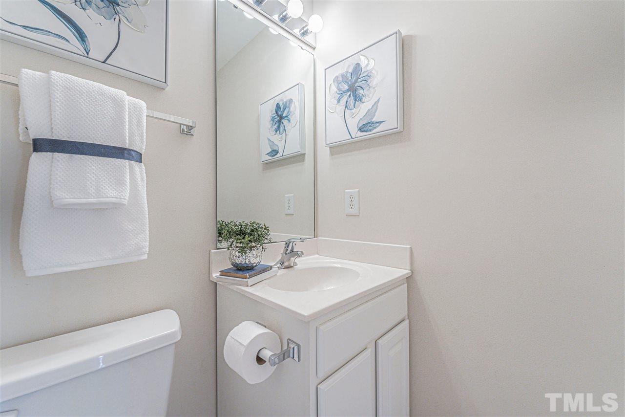 5454 Echo Ridge Road Raleigh, NC 27612 - Photo 9 of 15 Gallery Image 9