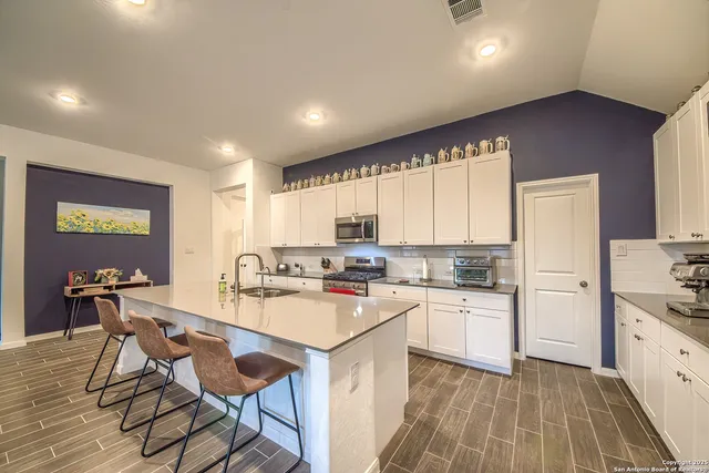 $419,990 | 6037 Cerulean Lane, Bulverde, TX 78163