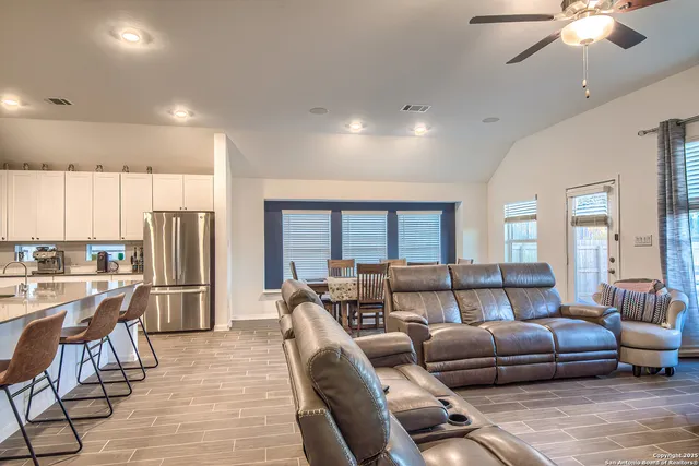 $419,990 | 6037 Cerulean Lane, Bulverde, TX 78163