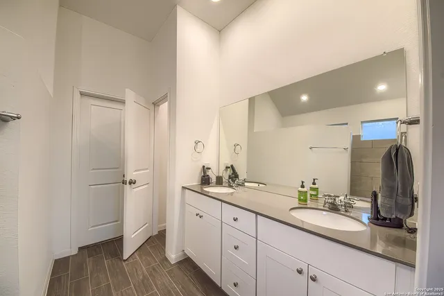 $419,990 | 6037 Cerulean Lane, Bulverde, TX 78163