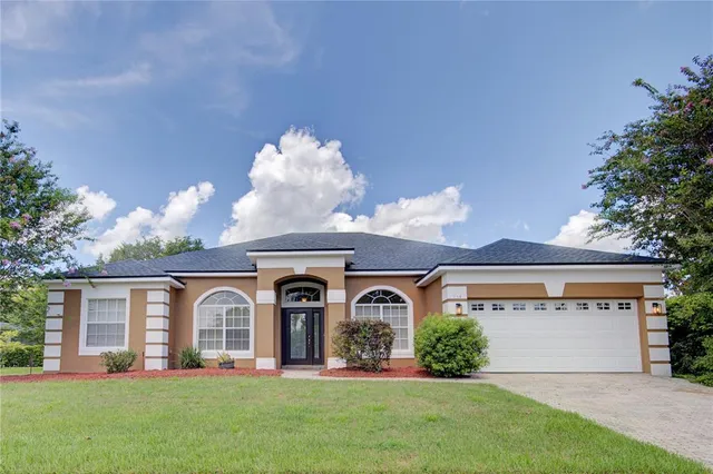 $585,000 | 754 Grey Heron Place, Chuluota, FL 32766