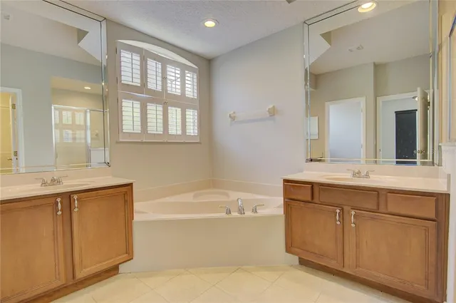 $585,000 | 754 Grey Heron Place, Chuluota, FL 32766