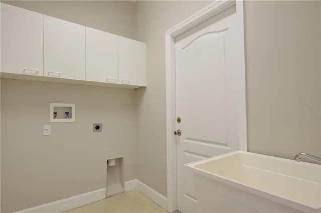 $585,000 | 754 Grey Heron Place, Chuluota, FL 32766