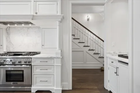 $2,495,000 | 2148 West Giddings Street, Chicago, IL 60625