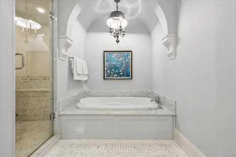 $2,495,000 | 2148 West Giddings Street, Chicago, IL 60625