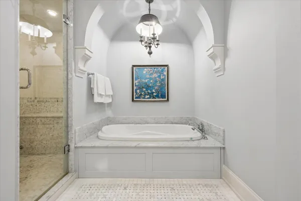 $2,495,000 | 2148 West Giddings Street, Chicago, IL 60625