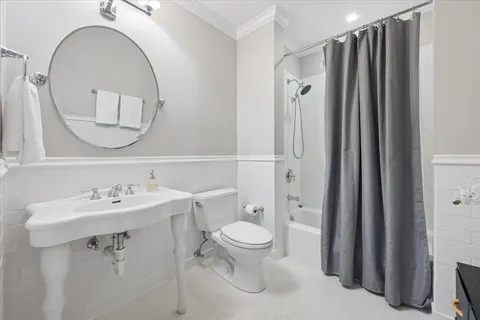 $2,495,000 | 2148 West Giddings Street, Chicago, IL 60625